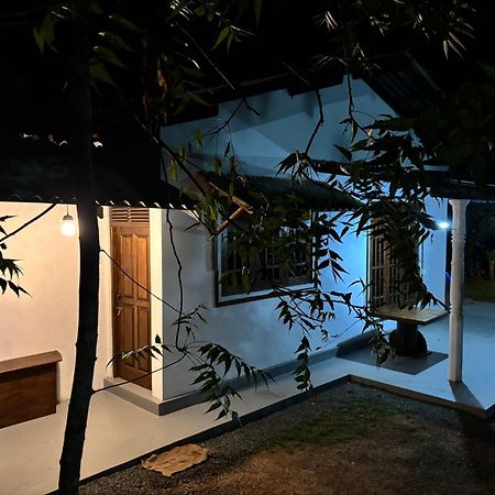 Ima House Dickwella Exterior foto